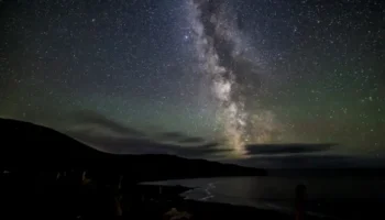 アイルランドの南西部アイベラ半島の星空